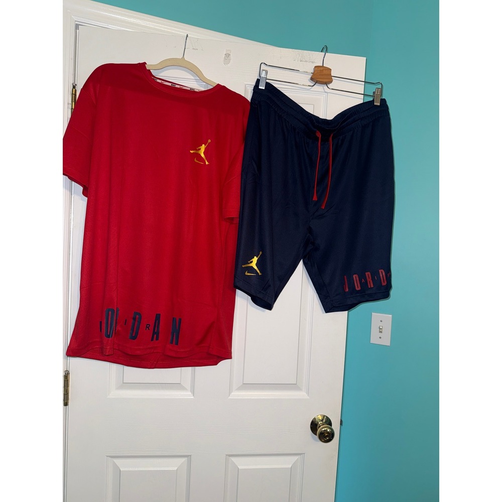 Nike Jordan Mens 2XL Red Navy Blue T-Shirt and Shorts Athletic Set Jumpman Logo‎